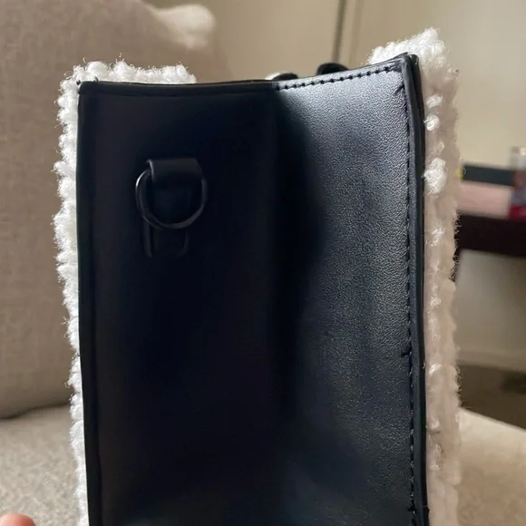 Steve Madden large Sherpa quilted tote Bdanniii - Picture 5 of 13